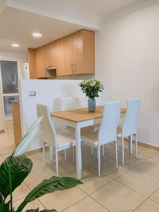 Apartamento Con Vistas Al Mar El Poris 波里斯-德阿沃纳 外观 照片