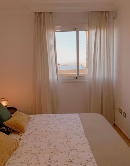 Apartamento Con Vistas Al Mar El Poris 波里斯-德阿沃纳 外观 照片